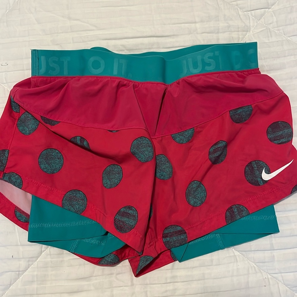 NIKE DRI FIT